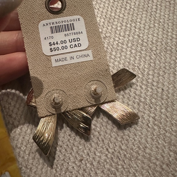 NWT bauble bar anthro bow post earrings - Picture 5 of 7